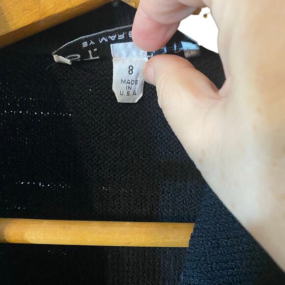 St. John by Marie Gray Santana Knit Embellished Skirt Suit Black Size 8 USA - Picture 7 of 11